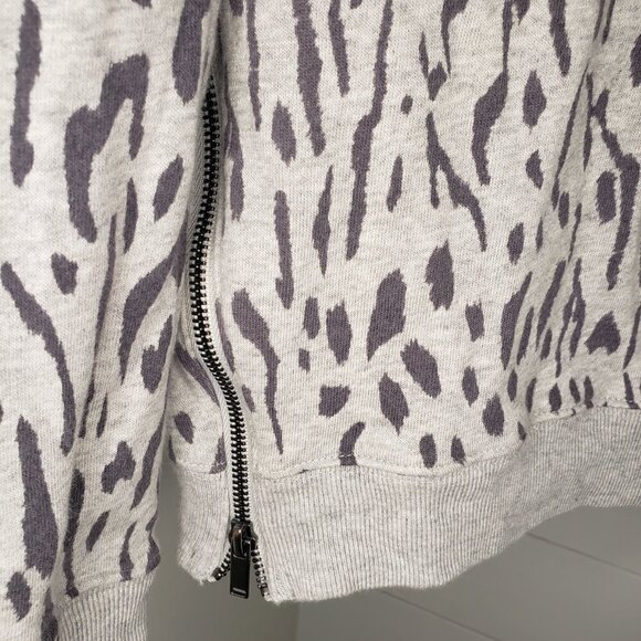 Rails Marlow Grey Abstract Cheetah Zip Pullover Sweatshirt XS - Picture 3 of 6